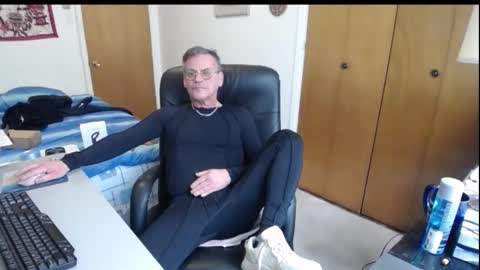 Large one  online show from 02-07-26, 02:10