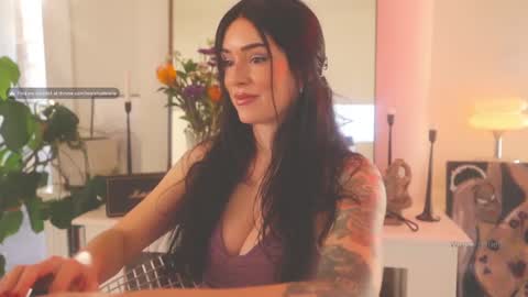 Brielle online show from 12-17-24, 11:27