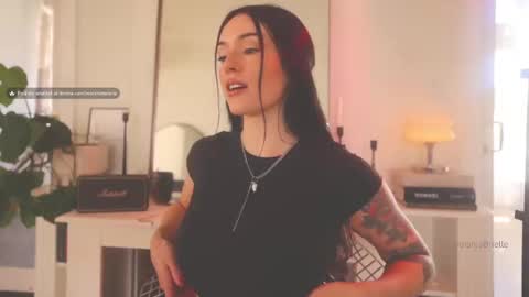 Brielle online show from 01-23-25, 09:29