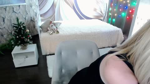 wow_co online show from 12-12-24, 11:25