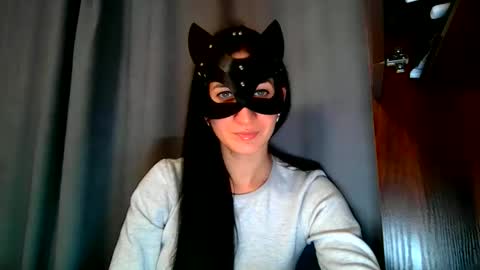 wow_dream_girl_ online show from 11-16-25, 06:57