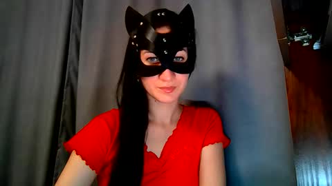 wow_dream_girl_ online show from 11-26-25, 06:09