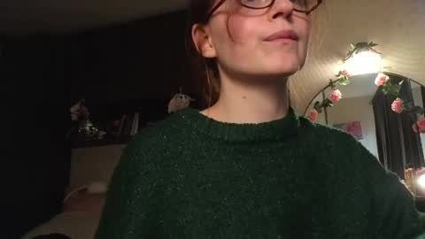 Snapshot of wow_luvng chatting on 04-29-26, 05:30 Rebecy online show from 04-29-26, 05:30