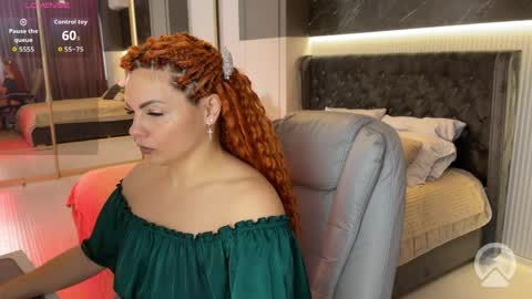 Maya online show from 04-09-26, 01:49