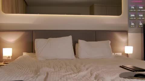 Liza online show from 09-10-25, 05:46