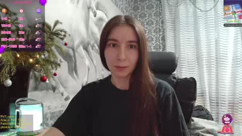 Snapshot of wow_porno_ chatting on 12-16-24, 02:38 Anna  online show from 12-16-24, 02:38