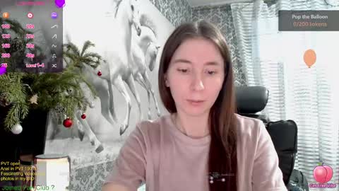 Snapshot of wow_porno_ chatting on 12-22-24, 10:17 Anna  online show from 12-22-24, 10:17