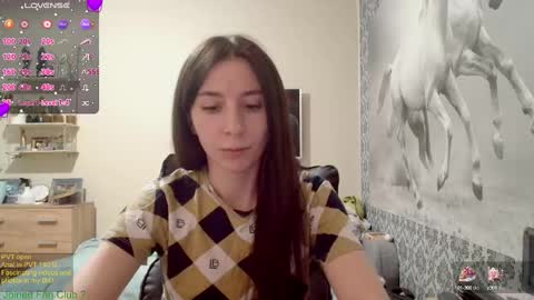 Snapshot of wow_porno_ chatting on 01-22-25, 12:06 Anna  online show from 01-22-25, 12:06