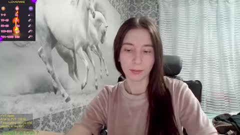 Snapshot of wow_porno_ chatting on 02-17-25, 12:16 Anna  online show from 02-17-25, 12:16