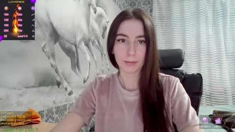 Snapshot of wow_porno_ chatting on 02-22-25, 02:41 Anna  online show from 02-22-25, 02:41