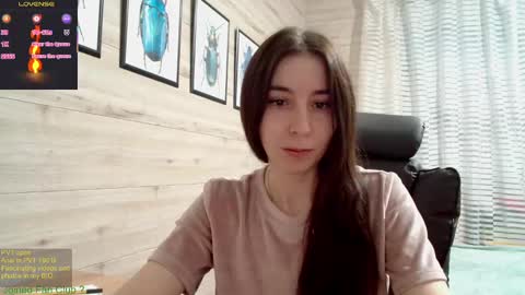 Snapshot of wow_porno_ chatting on 03-05-25, 02:34 Anna  online show from 03-05-25, 02:34