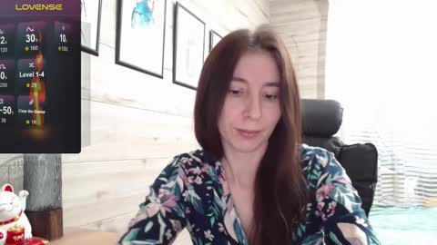 Snapshot of wow_porno_ chatting on 09-09-25, 10:04 Anna  online show from 09-09-25, 10:04
