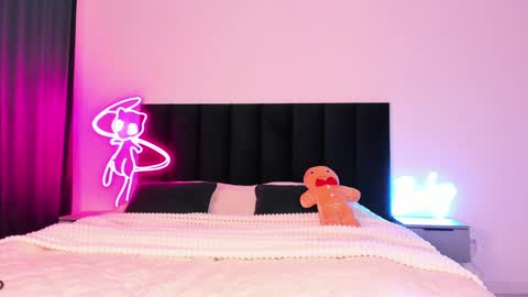 Emi online show from 12-24-24, 02:10