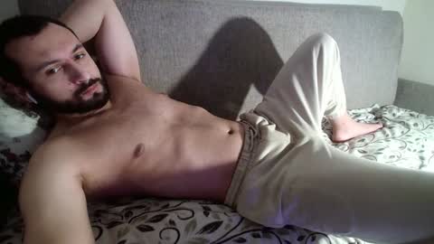 Snapshot of wowmichael69 chatting on 02-03-25, 08:57 Josy online show from 02-03-25, 08:57