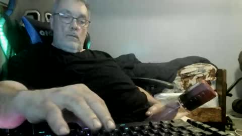 wowsers2022 online show from 11-13-25, 02:54