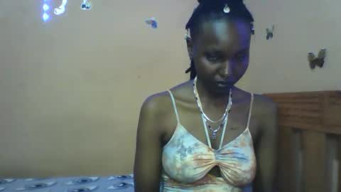 Snapshot of wren_7 chatting on 11-18-25, 02:54 wren 7 online show from 11-18-25, 02:54