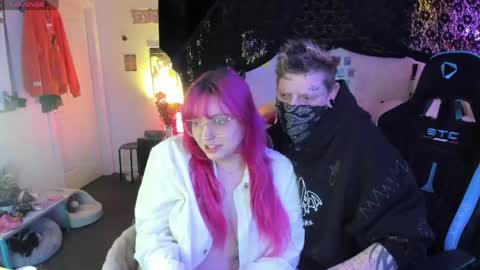 Wren Valentine online show from 05-18-26, 12:11