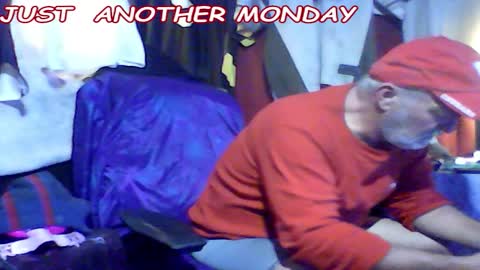 Snapshot of wscooter1 chatting on 01-28-25, 12:47 SCOOTER online show from 01-28-25, 12:47