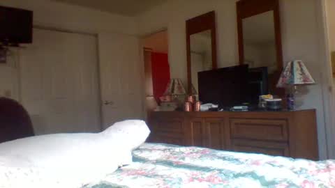 wvmountainlover online show from 07-10-26, 07:38