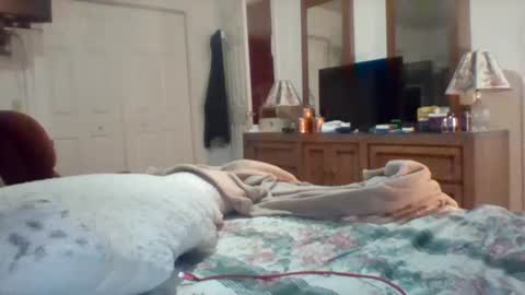 wvmountainlover online show from 07-13-26, 02:36