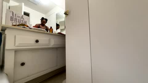 Wynter Heat online show from 02-10-25, 08:42