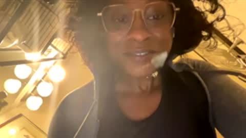 Snapshot of wynterheat chatting on 05-01-26, 10:20 Wynter Heat online show from 05-01-26, 10:20