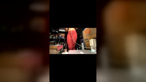 Snapshot of wynterheat chatting on 05-23-26, 02:06 Wynter Heat online show from 05-23-26, 02:06