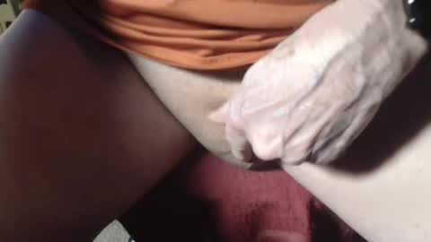 Snapshot of x050 chatting on 11-16-25, 08:14 Whoopy III online show from 11-16-25, 08:14