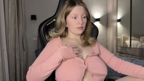 Snapshot of x__ivy_x chatting on 01-25-25, 06:57 eva online show from 01-25-25, 06:57