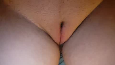 Snapshot of x_dreamgirl_x chatting on 06-24-26, 02:54 Mariah online show from 06-24-26, 02:54