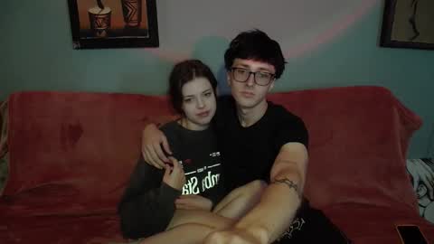 Snapshot of x_files_t chatting on 09-24-25, 02:20 Philipp and Este online show from 09-24-25, 02:20