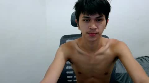 KAEL online show from 12-19-25, 04:58