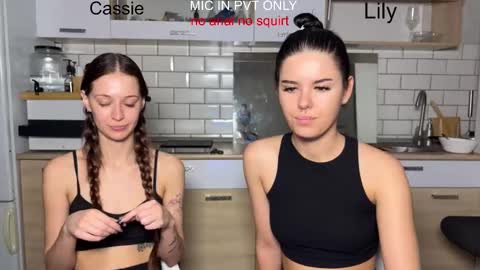 wiwi clap clap cat baby girl online show from 01-11-26, 04:34