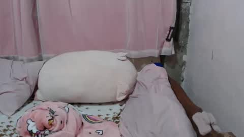 Snapshot of x_lexi_x chatting on 03-10-25, 02:59 x_lexi_x online show from 03-10-25, 02:59