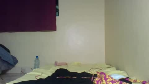 X melanine online show from 11-16-25, 12:16