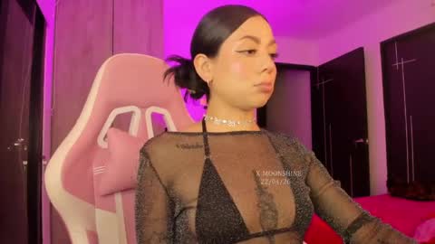     s  s      s   online show from 04-23-26, 04:46