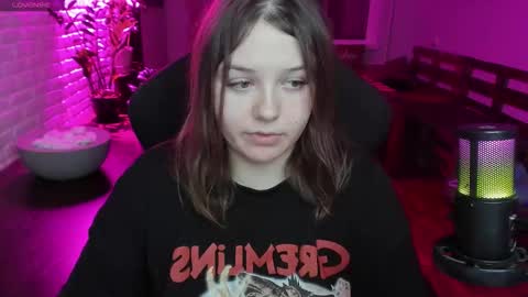 LOVE NERDS ONLY online show from 12-05-25, 01:03