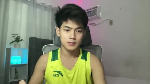 Prince Aldrian  online show from 12-02-25, 06:41