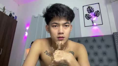 Prince Aldrian  online show from 03-03-26, 01:39