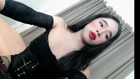 Snapshot of xam_blair_asian chatting on 06-12-26, 05:56 xam_blair_asian online show from 06-12-26, 05:56