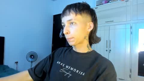 Snapshot of xamyu chatting on 02-12-26, 06:14 Xam online show from 02-12-26, 06:14