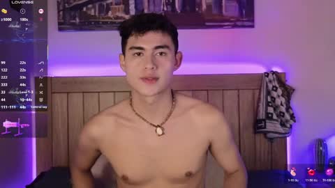 Snapshot of xander_card chatting on 04-17-26, 08:50 Xander Cardona online show from 04-17-26, 08:50
