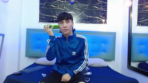 xandergrey8 online show from 02-01-26, 07:34