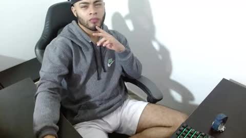 Xanderstone online show from 02-10-26, 06:28