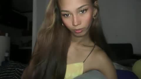 Cassandra online show from 11-22-25, 08:52