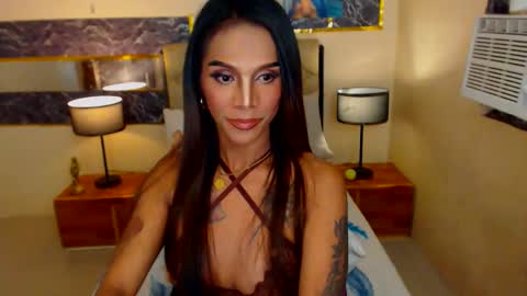 THALIA MOUNT online show from 01-25-25, 06:46