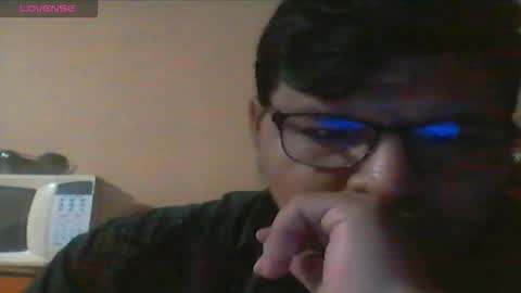 Snapshot of xavi007till chatting on 02-24-26, 04:32 xavi007till online show from 02-24-26, 04:32