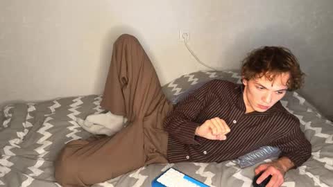 Xavier  PVT open  online show from 02-03-26, 04:45