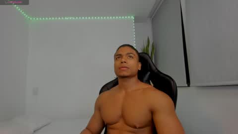 Xavier online show from 04-22-26, 12:35