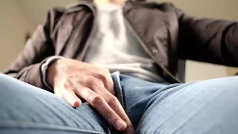 xavierloyd3 online show from 10-27-25, 04:11